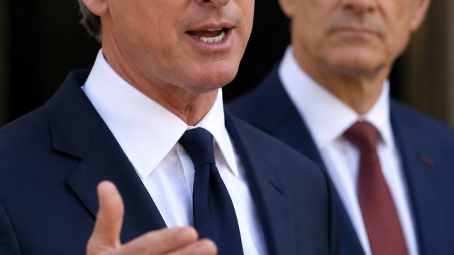 Gavin Newsom Responds to Dr. Oz's Claims on Medicare Fraud Rates