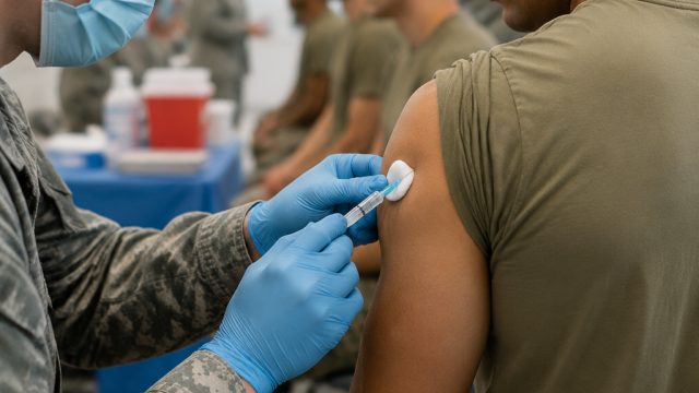 Mandatory Flu Vaccination Returns for Military Recruits Amid Recent Outbreak | ionwin77 org, best on